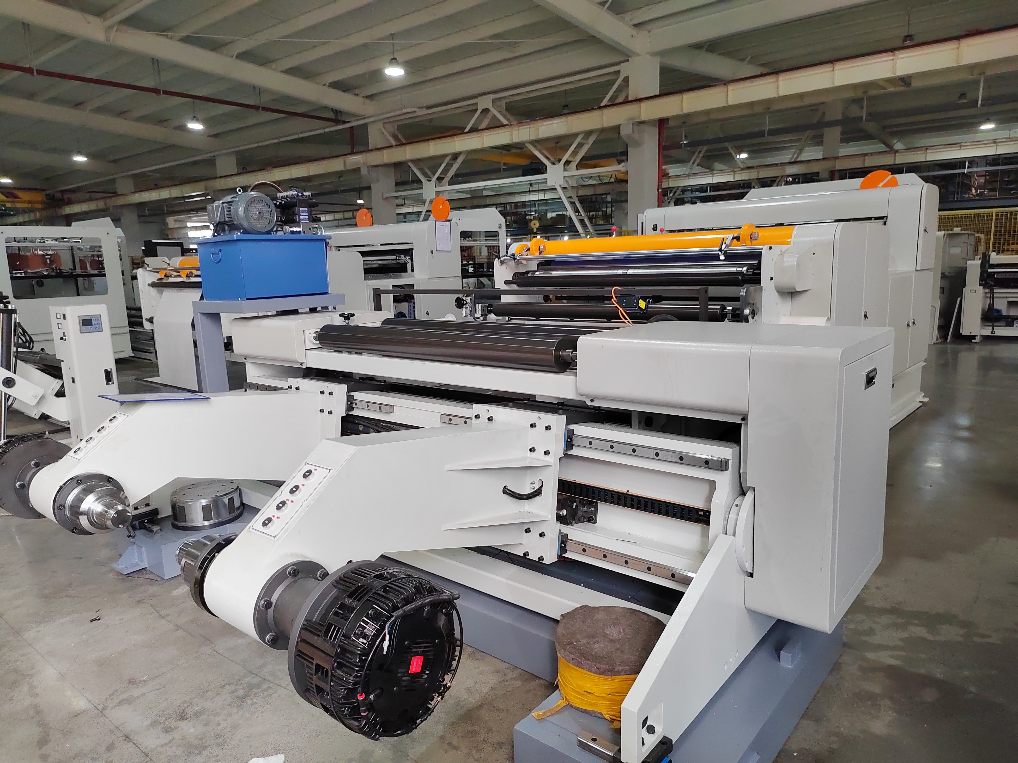 Slitting and Rewinding Machine